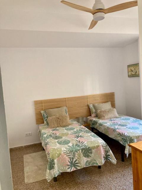 Piles Playa Beach Apartment 외부 사진
